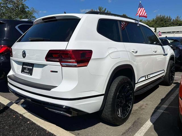 Photo of 2019 Pure White Volkswagen Atlas