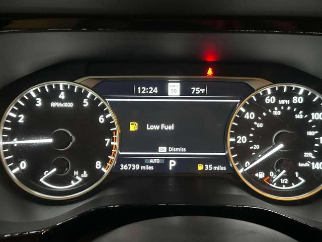 Photo of 2022 Pearl White Tricoat Nissan Pathfinder