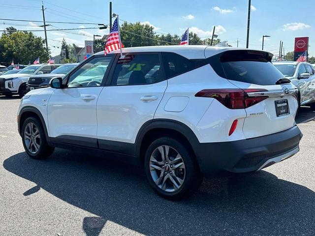Photo of 2021 Snow White Pearl Kia Seltos
