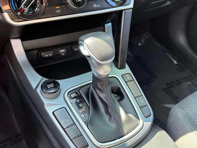 Photo of 2021 Snow White Pearl Kia Seltos