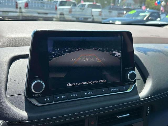 Photo of 2023 Caspian Blue Metallic Nissan Rogue