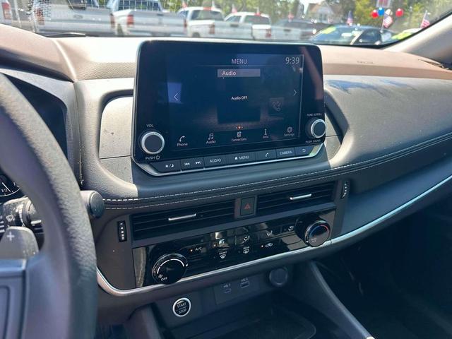 Photo of 2023 Caspian Blue Metallic Nissan Rogue