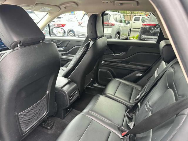 Photo of 2023 Silver Radiance Metallic Clearcoat Lincoln Corsair