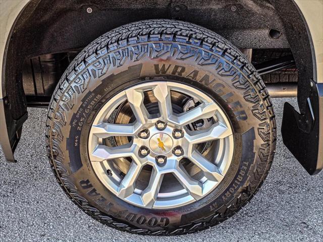 Photo of 2025 Sterling Gray Metallic Chevrolet Silverado 1500