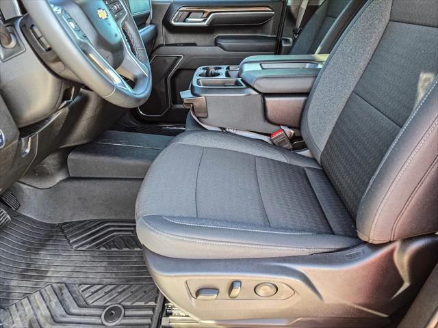 Photo of 2025 Sterling Gray Metallic Chevrolet Silverado 1500