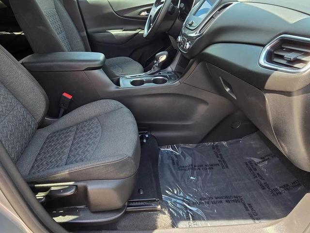 Photo of 2023 Sterling Gray Metallic Chevrolet Equinox