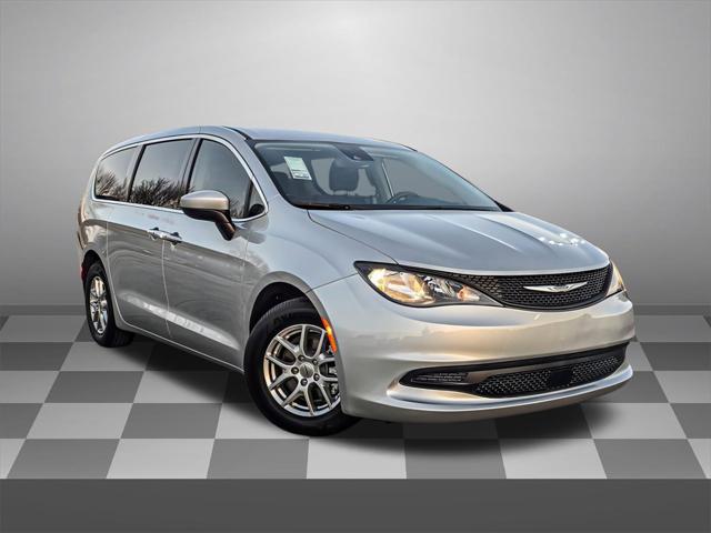 2023 Chrysler Voyager