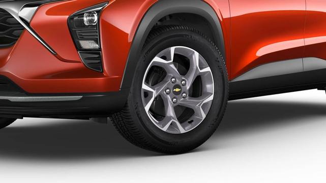 Photo of 2024 Cayenne Orange Metallic Chevrolet Trax