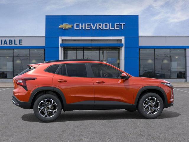 Photo of 2024 Cayenne Orange Metallic Chevrolet Trax
