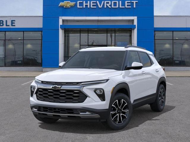 Photo of 2026 Iridescent Pearl Tricoat Chevrolet Trailblazer