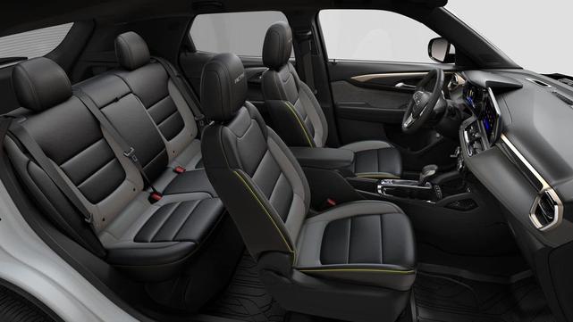 Photo of 2026 Iridescent Pearl Tricoat Chevrolet Trailblazer