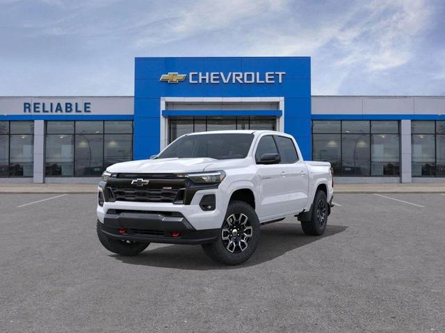 Photo of 2026 Summit White Chevrolet Colorado