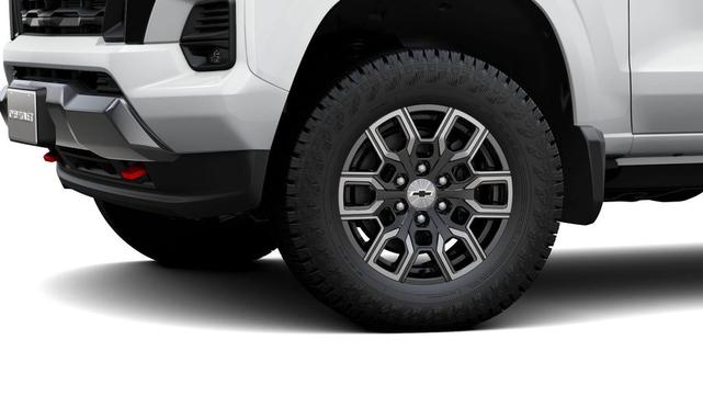 Photo of 2026 Summit White Chevrolet Colorado