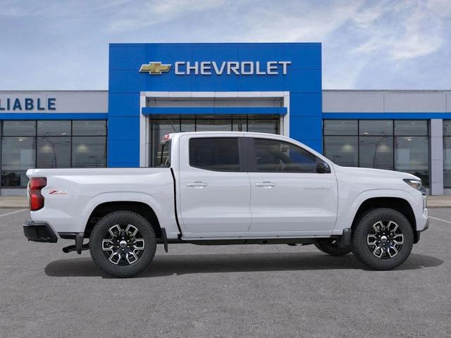 Photo of 2026 Summit White Chevrolet Colorado