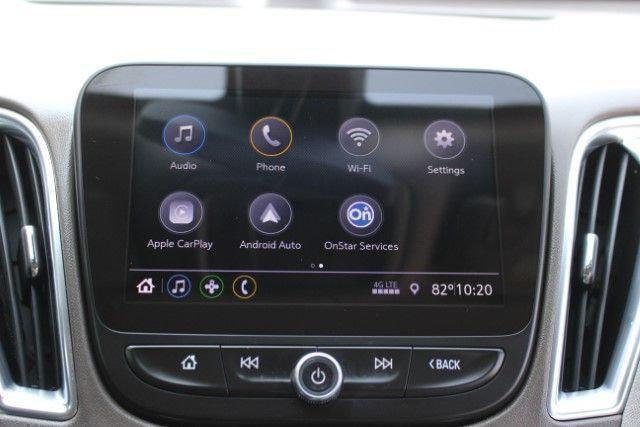 Photo of 2020 Summit White Chevrolet Malibu