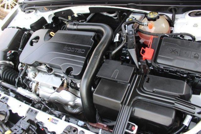 Photo of 2020 Summit White Chevrolet Malibu