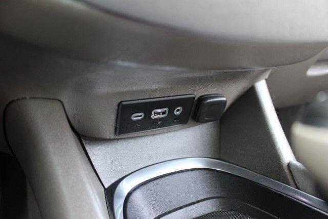 Photo of 2020 Summit White Chevrolet Malibu
