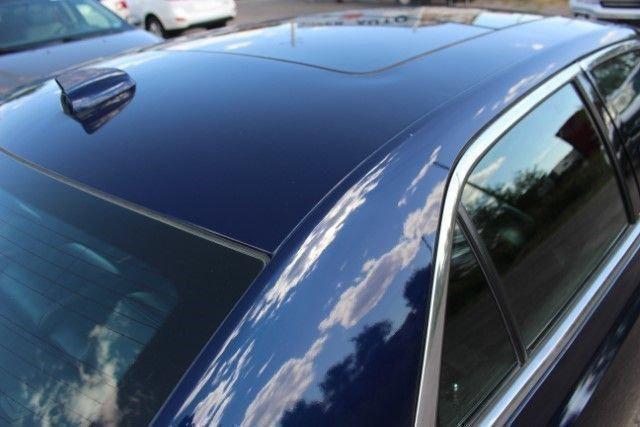 Photo of 2016 Jazz Blue Pearlcoat Chrysler 300