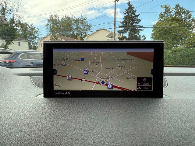 Photo of 2019 Gray Metallic Audi Q7
