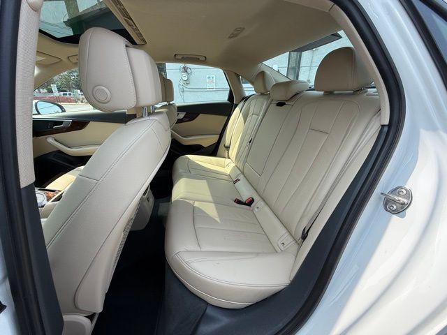 Photo of 2018 Ibis White Audi A4