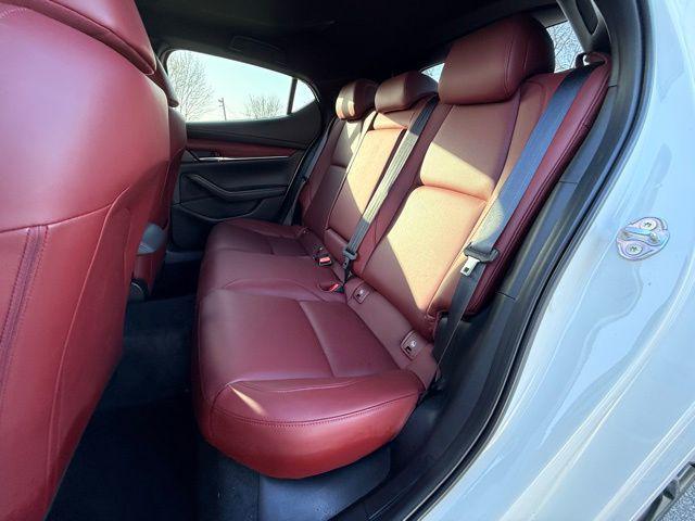 Photo of 2023 Snowflake White Pearl Mica Mazda Mazda3