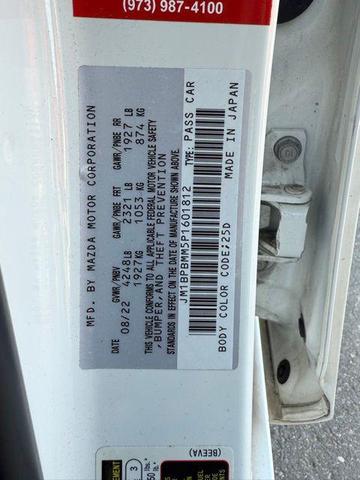 Photo of 2023 Snowflake White Pearl Mica Mazda Mazda3