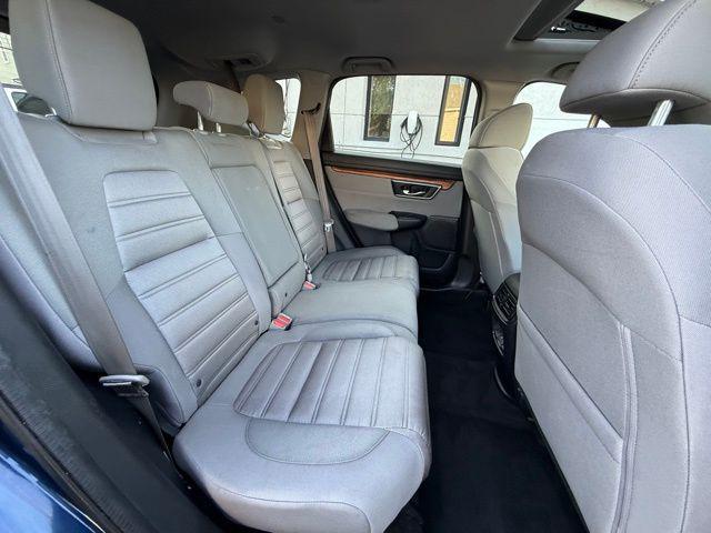 Photo of 2019 Obsidian Blue Pearl Honda CR-V