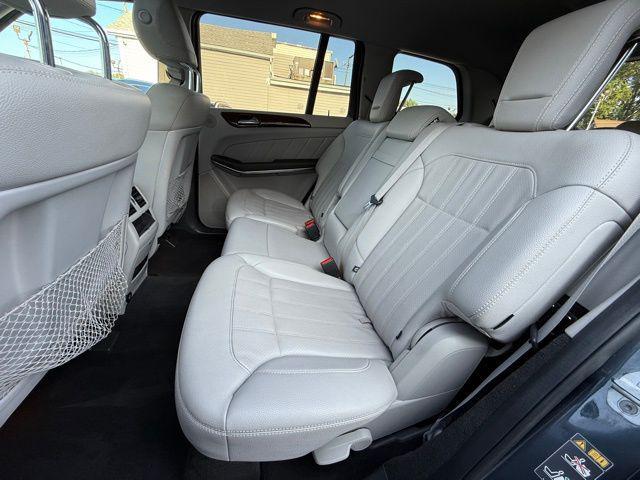 Photo of 2013 Steel Gray Metallic Mercedes-Benz GL-Class