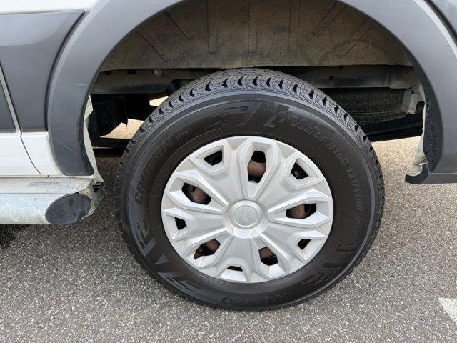 Photo of 2018 Oxford White Ford Transit-250