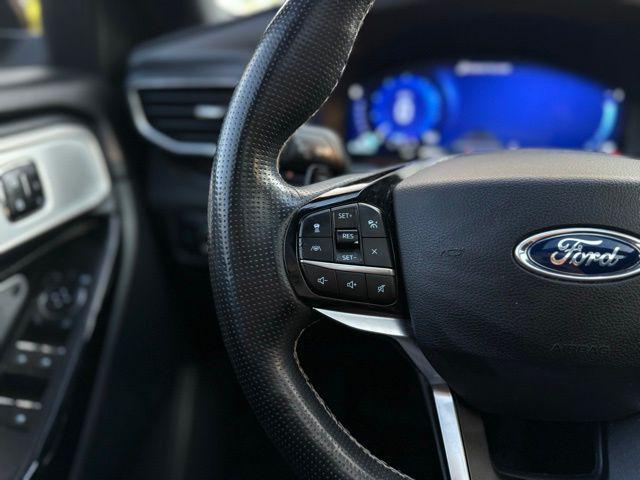 Photo of 2021 Carbonized Gray Metallic Ford Explorer