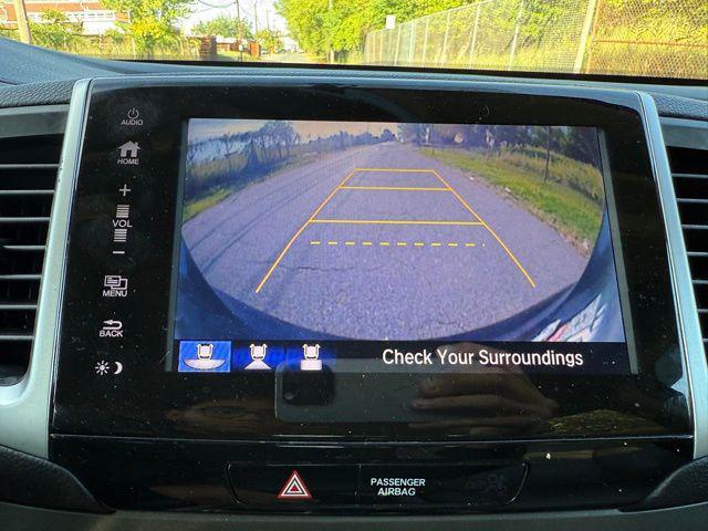 Photo of 2017 Black Honda Pilot