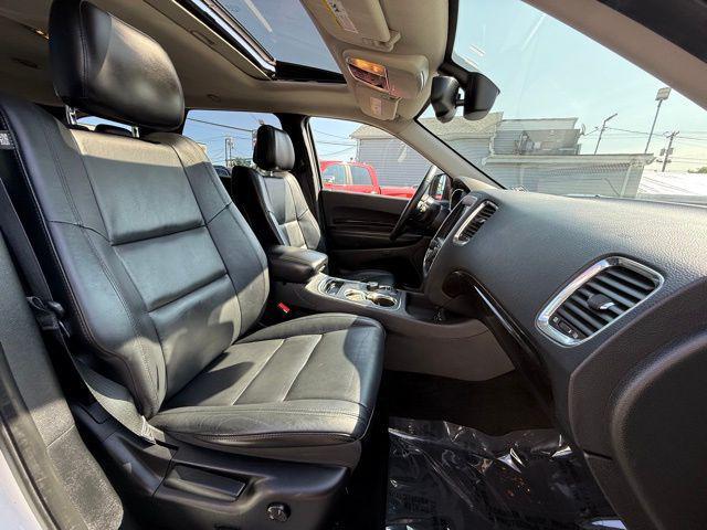 Photo of 2015 Bright White Clearcoat Dodge Durango