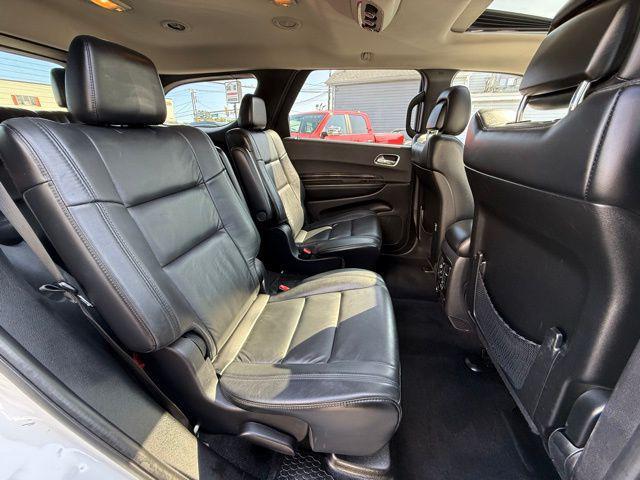 Photo of 2015 Bright White Clearcoat Dodge Durango
