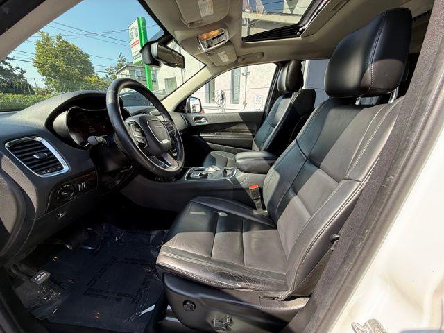 Photo of 2015 Bright White Clearcoat Dodge Durango