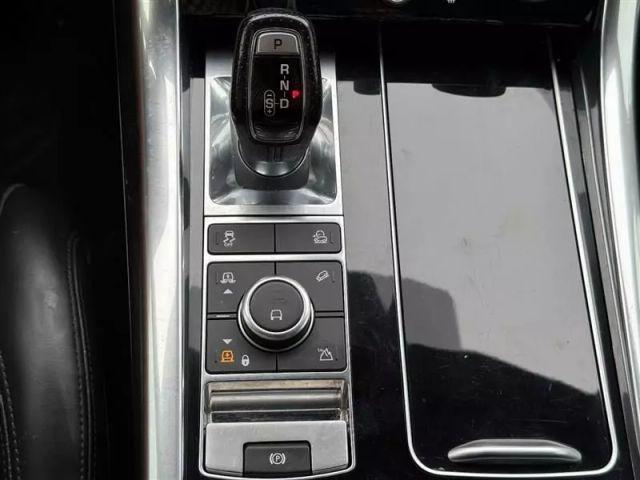 Photo of 2018 Indus Silver Land Rover Range Rover Sport