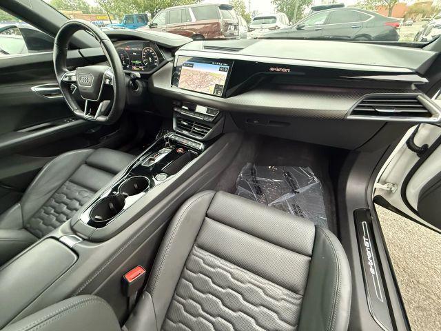 Photo of 2022 Ibis White Audi e-tron GT