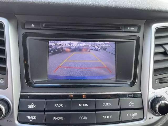 Photo of 2016 Caribbean Blue Hyundai TUCSON