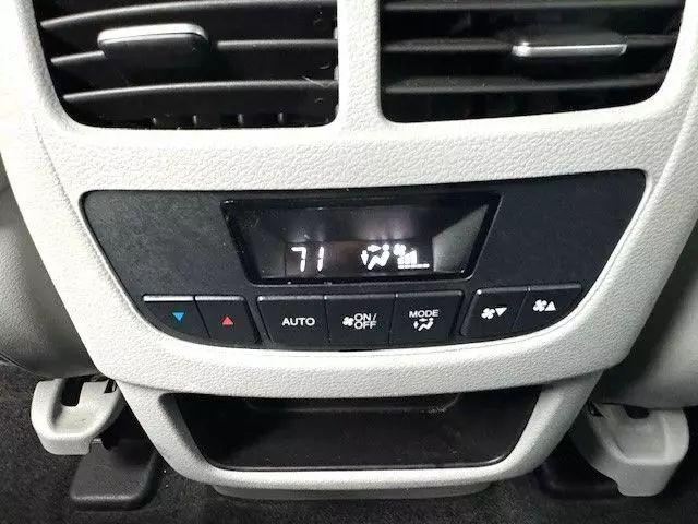 Photo of 2014 Fathom Blue Pearl Acura MDX