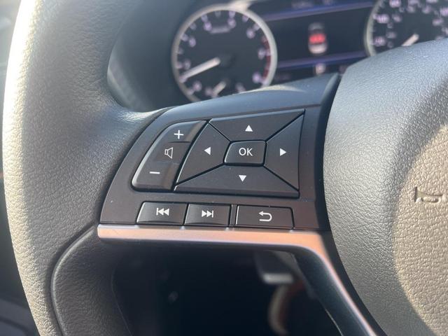Photo of 2025 Black Nissan Sentra