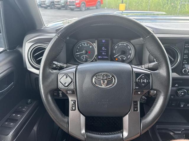 Photo of 2020 Midnight Black Metallic Toyota Tacoma