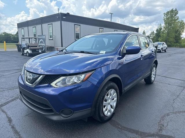 Photo of 2018 Caspian Blue Nissan Rogue Sport