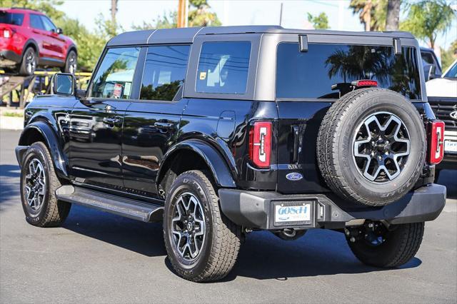 Photo of 2025 Shadow Black Ford Bronco