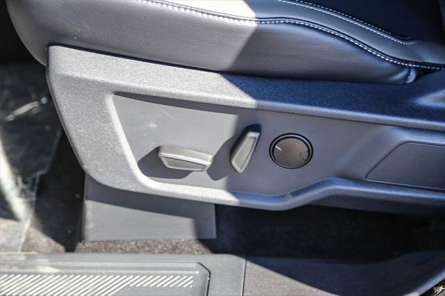 Photo of 2025 Shadow Black Ford Bronco