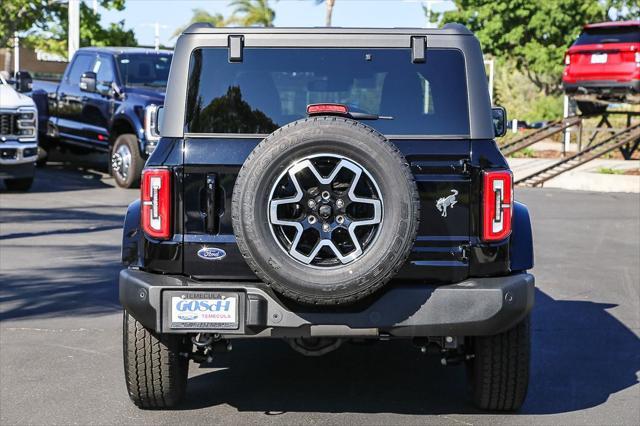 Photo of 2025 Shadow Black Ford Bronco