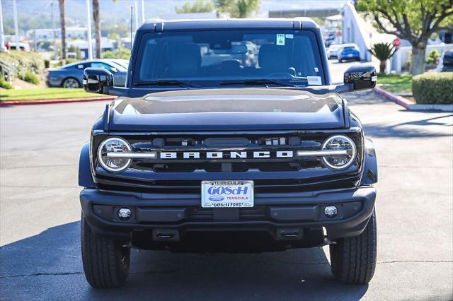 Photo of 2025 Shadow Black Ford Bronco