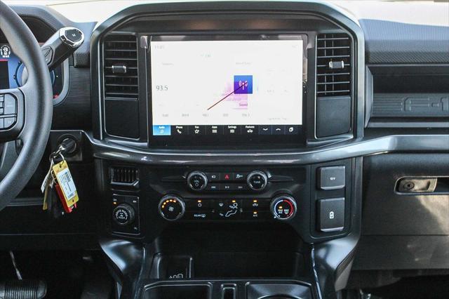 Photo of 2025 Silver Metallic Ford F-150