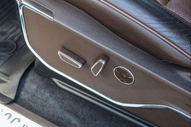 Photo of 2024 Carbonized Gray Metallic Ford F-150