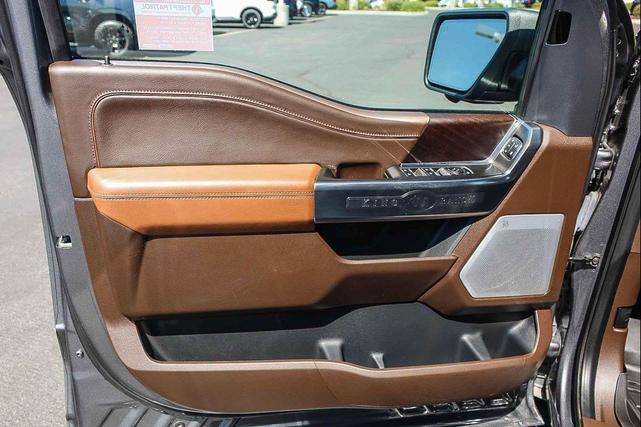 Photo of 2024 Carbonized Gray Metallic Ford F-150