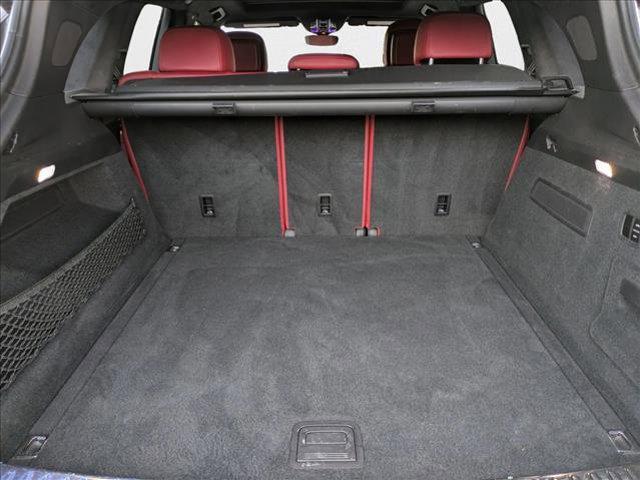 Photo of 2020 Quartzite Grey Metallic Porsche Cayenne