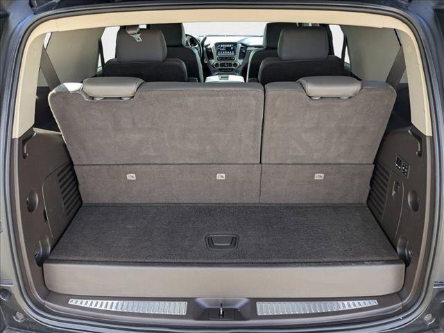 Photo of 2020 Carbon Black Metallic GMC Yukon